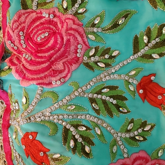 Handmade in INDIA embroidered crystals silk SARI M - Picture 9 of 9